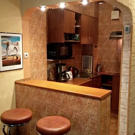 4stars Dali-nottara * Bucarest