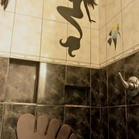4 Stars Magheru Apartment